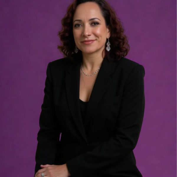 Drª Leonora Parente na clínica